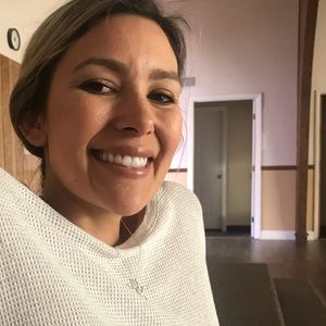 Meet your Posher, Ysabel